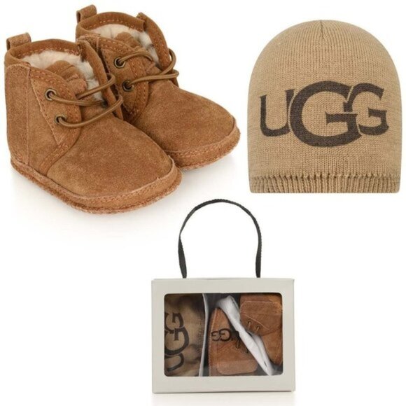 UGG Australia Infant's Neumel with Beanie - Picture 3 of 5